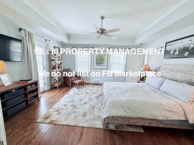 Building Photo - 1314 W Red Bridge Rd