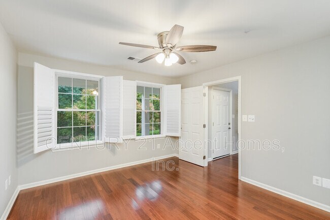 Building Photo - 20366 Birchmere Terrace