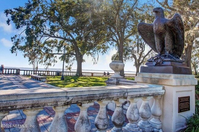 Building Photo - 2116 Herschel St