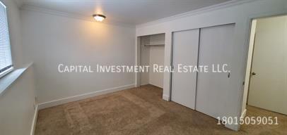 Building Photo - 425 E Creekside Cir