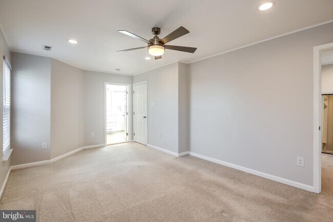 Building Photo - 1304 Longbow Rd