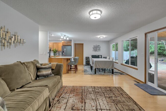 Building Photo - 7019 Alderwood Ct SE