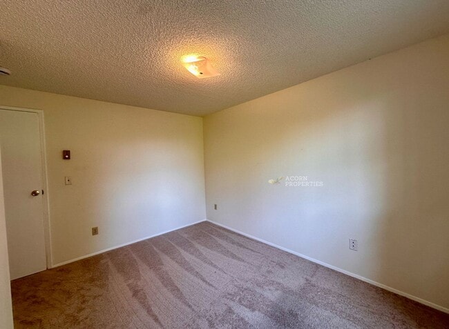 Building Photo - 1201 SW Harrier Cir
