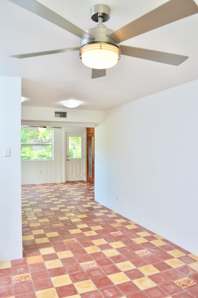 Building Photo - 1274 36th St