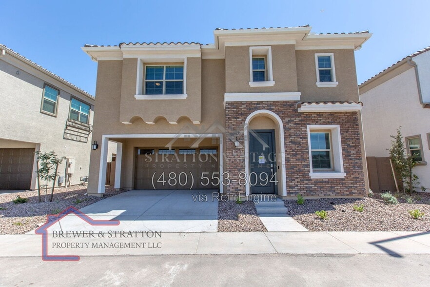 Building Photo - 1097 E Chapman Dr