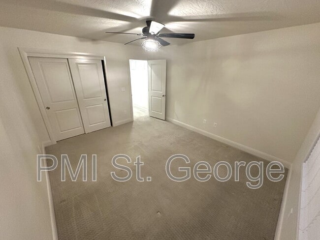 Building Photo - 3226 E 2930 S