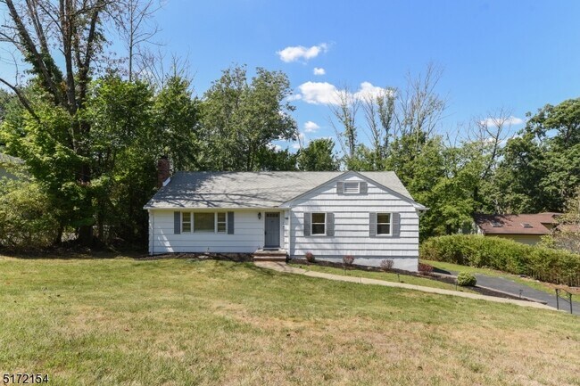 Building Photo - 41 Prospect Rd