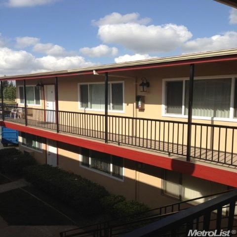 Building Photo - 42nd Street Apartments
