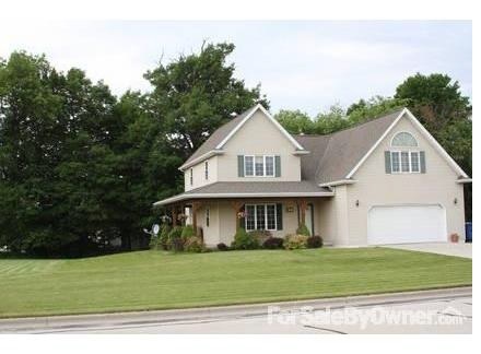 House Front view - 2568 Lopez Ln