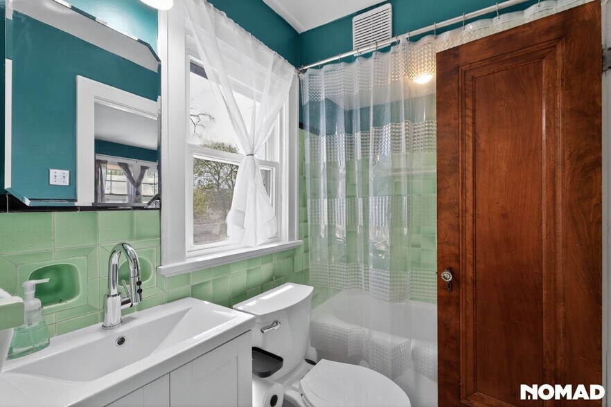 Building Photo - 1607 Watova Rd