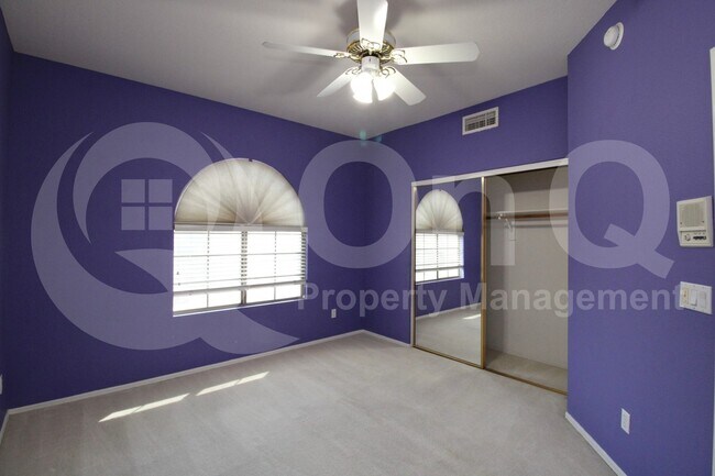 Building Photo - 4604 E Prickly Pear Trail