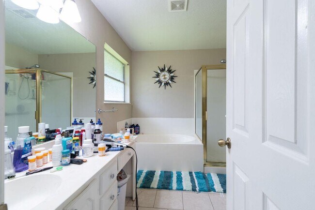Building Photo - 2607 Beechnut Trce