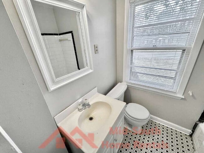 Building Photo - 3594 W Sutton Dr