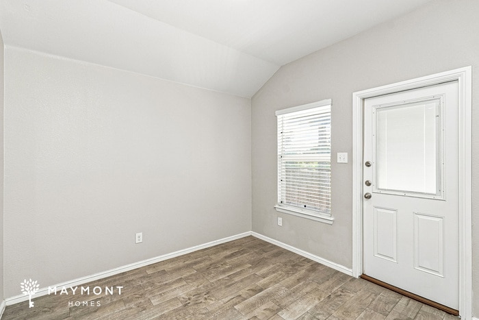 Building Photo - 9765 Walnut Cove Dr