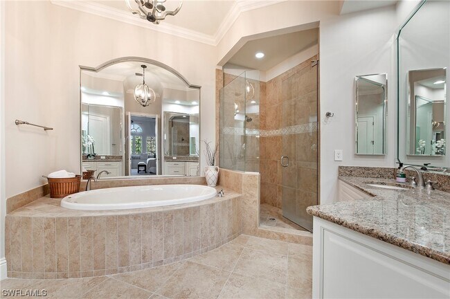 Building Photo - 10698 Mirasol Dr
