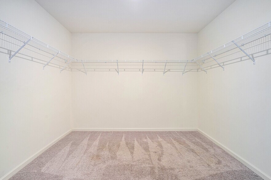 Building Photo - 1026 Feldman Chase