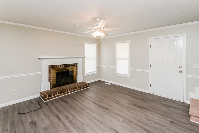 Building Photo - 2705 Prince Charles Ct