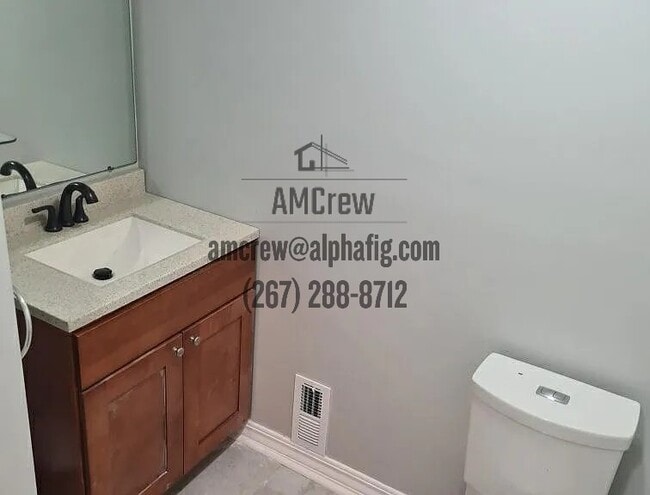 Building Photo - 6800 Wyncote Ave