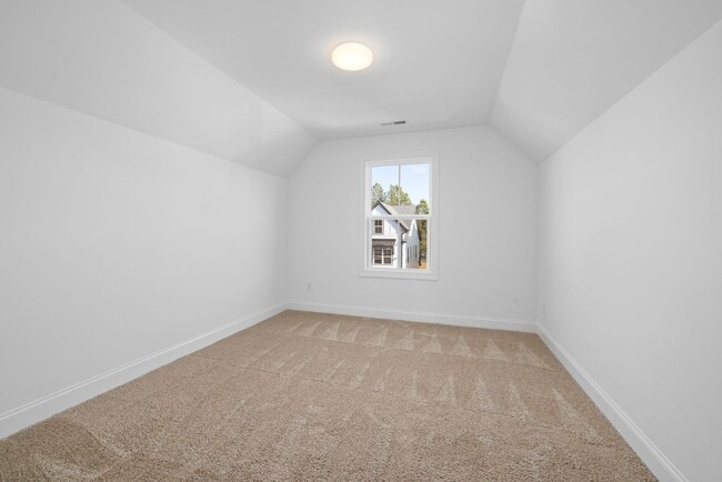 Building Photo - Newly Built 4BD, 3.5BA End-Unit Raleigh To...