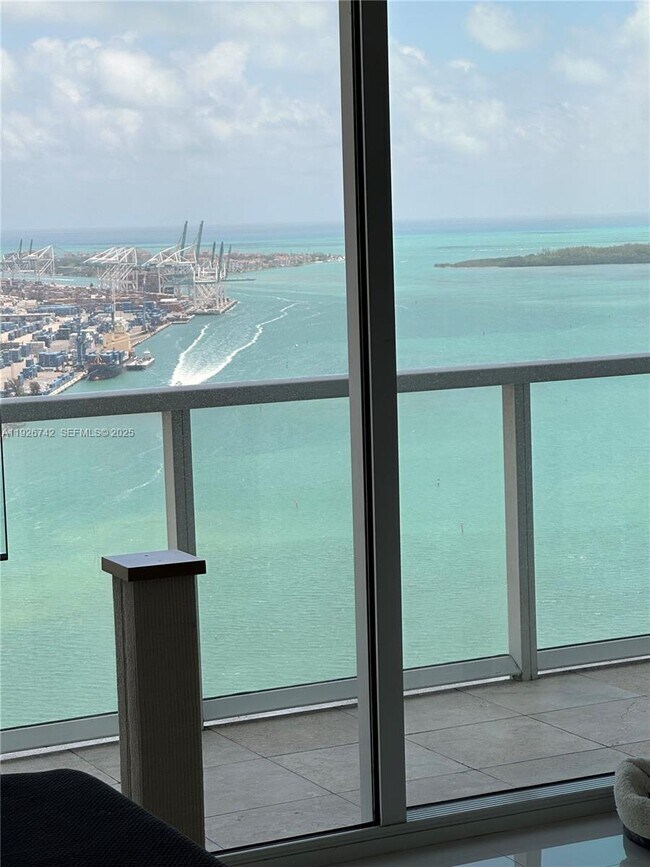 Building Photo - 253 NE 2nd St