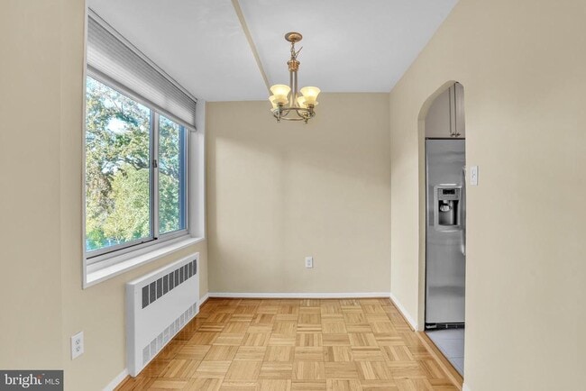 Building Photo - 4000 Tunlaw Rd NW