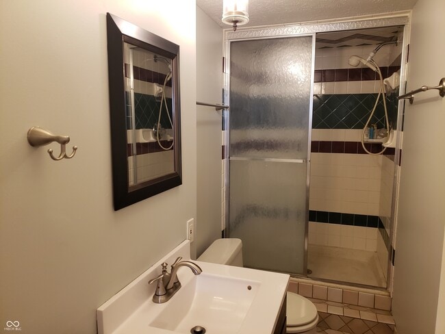 Building Photo - 1914 Commerce Ave