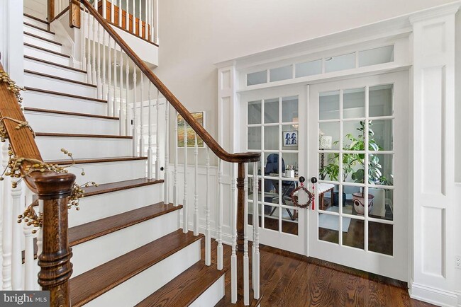 Building Photo - 259 Mt Lucas Rd