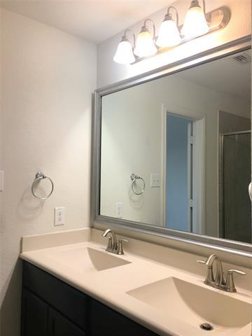 Building Photo - 100 Acadia Ln