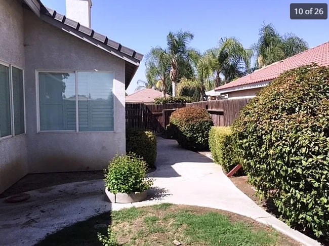 Building Photo - 3 Bed | 2 Bath | Silver Creek Community