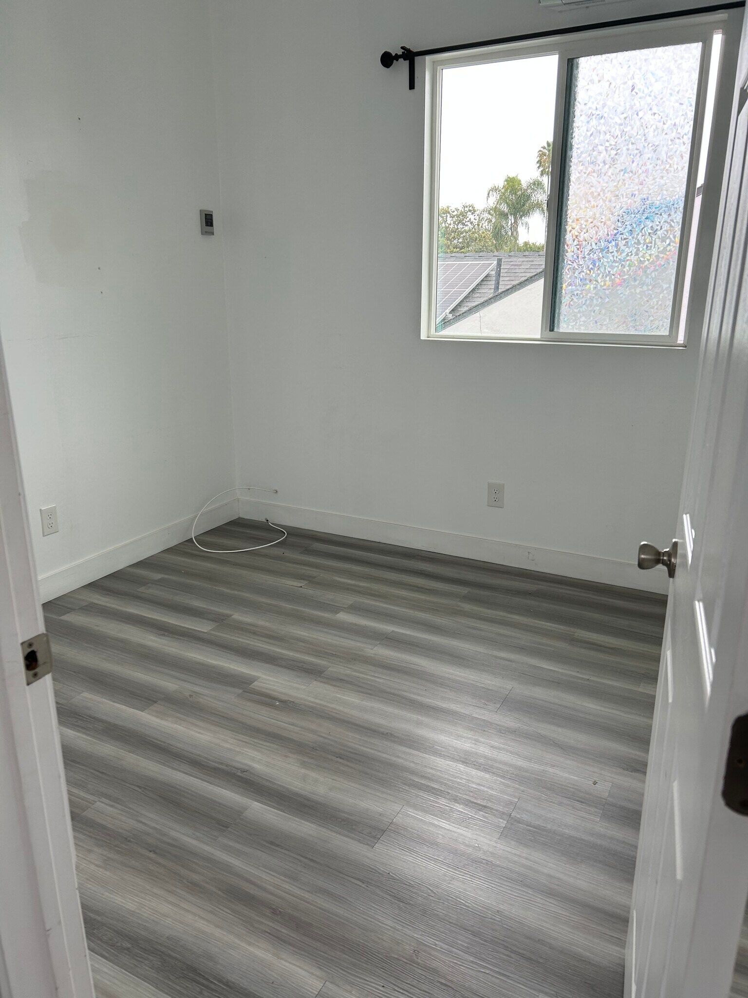 Building Photo - 5437 Clybourn Ave