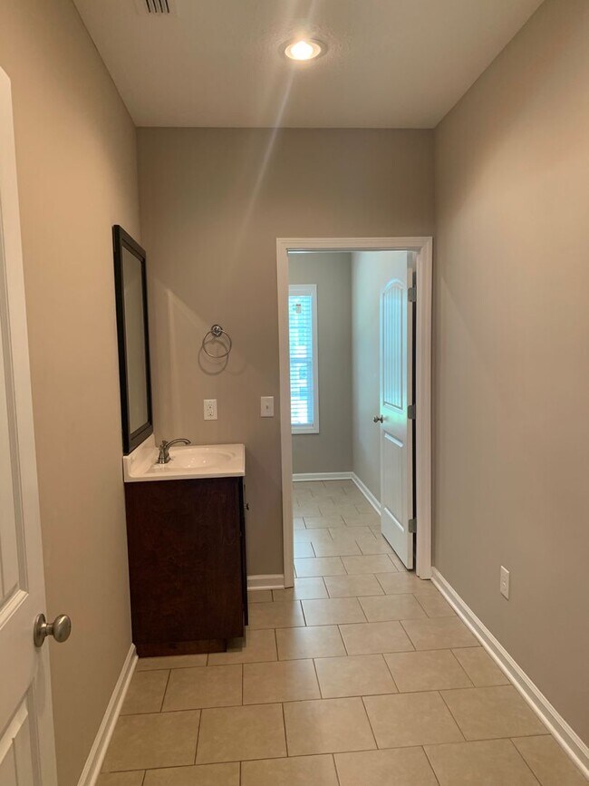 Building Photo - Modern comfort and privacy in the heart of...