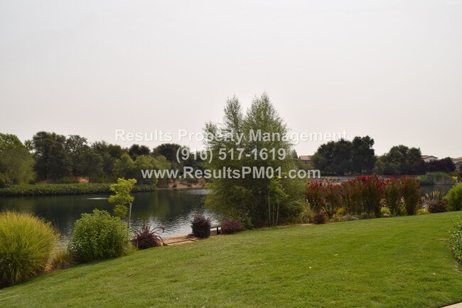 Building Photo - Newly Upgraded West Roseville 4 Bed 3 Bath...