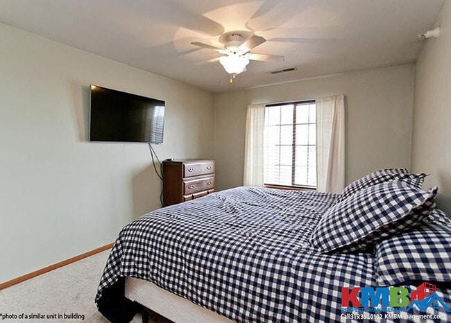 Building Photo - 368 Camden Rd