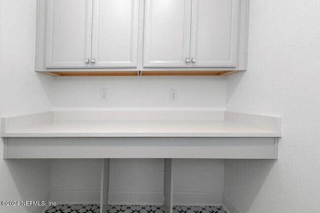 Building Photo - 116 Alston Dr