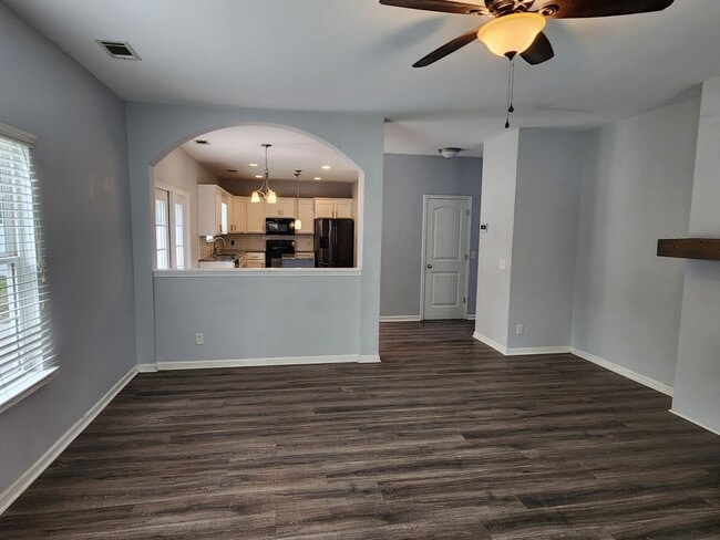 Building Photo - 1237 Peacock Trail