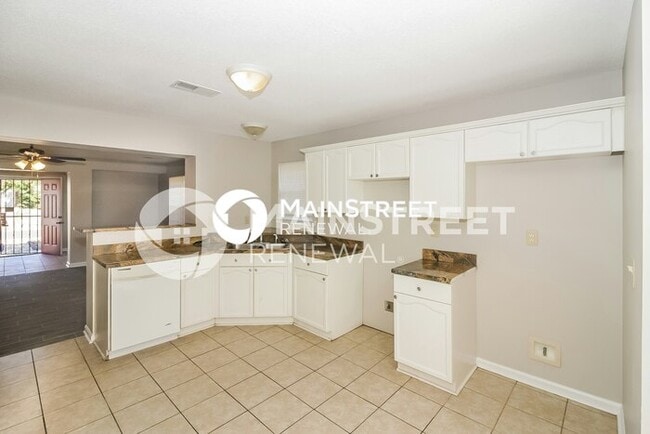 Building Photo - 3 Bedroom Pet-Friendly Home in Memphis, TN...