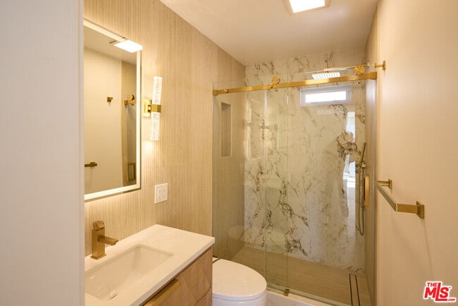 Building Photo - 1223 23rd St