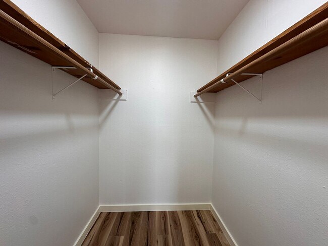 Building Photo - A Modern 2 Bedroom 2 Full Baths Condo Home for rent near Domain, 2nd Floor with Porch, Two Assign...