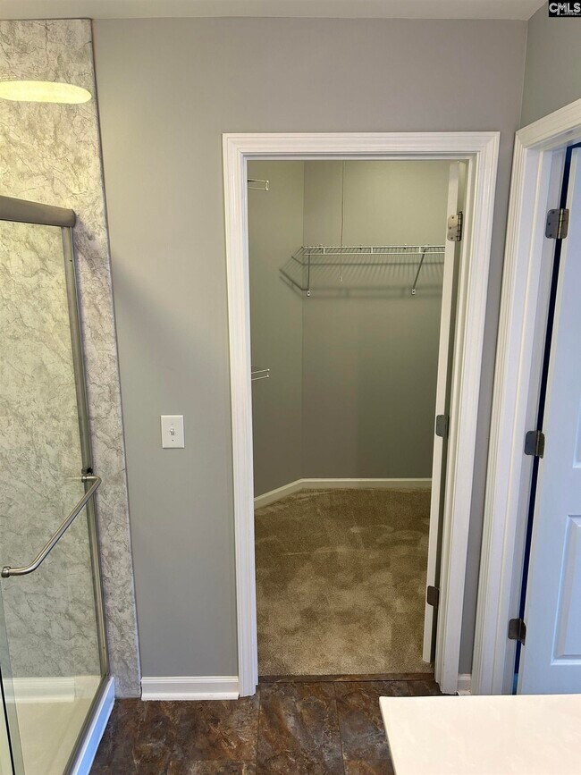 Building Photo - 168 Regency Dr