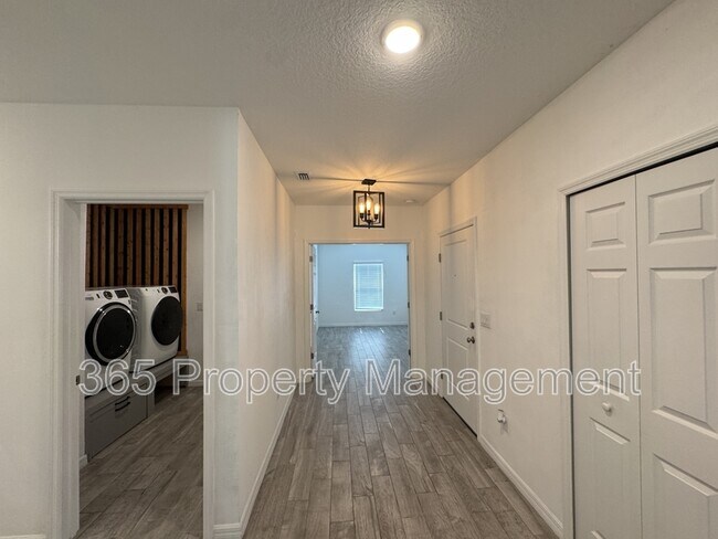 Building Photo - 1394 Sunset Preserve Wy