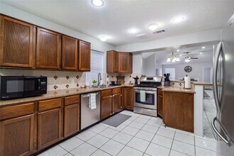 Building Photo - 13414 Creek Springs Dr