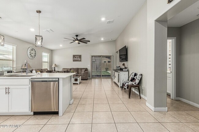 Building Photo - 4028 S 95th Ln
