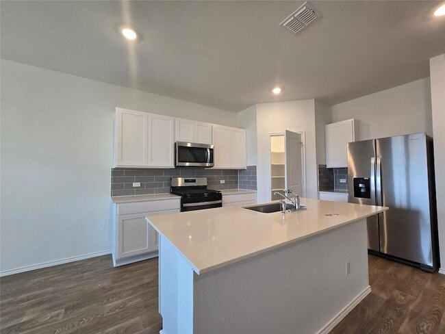 Building Photo - 352 San Juan Trl