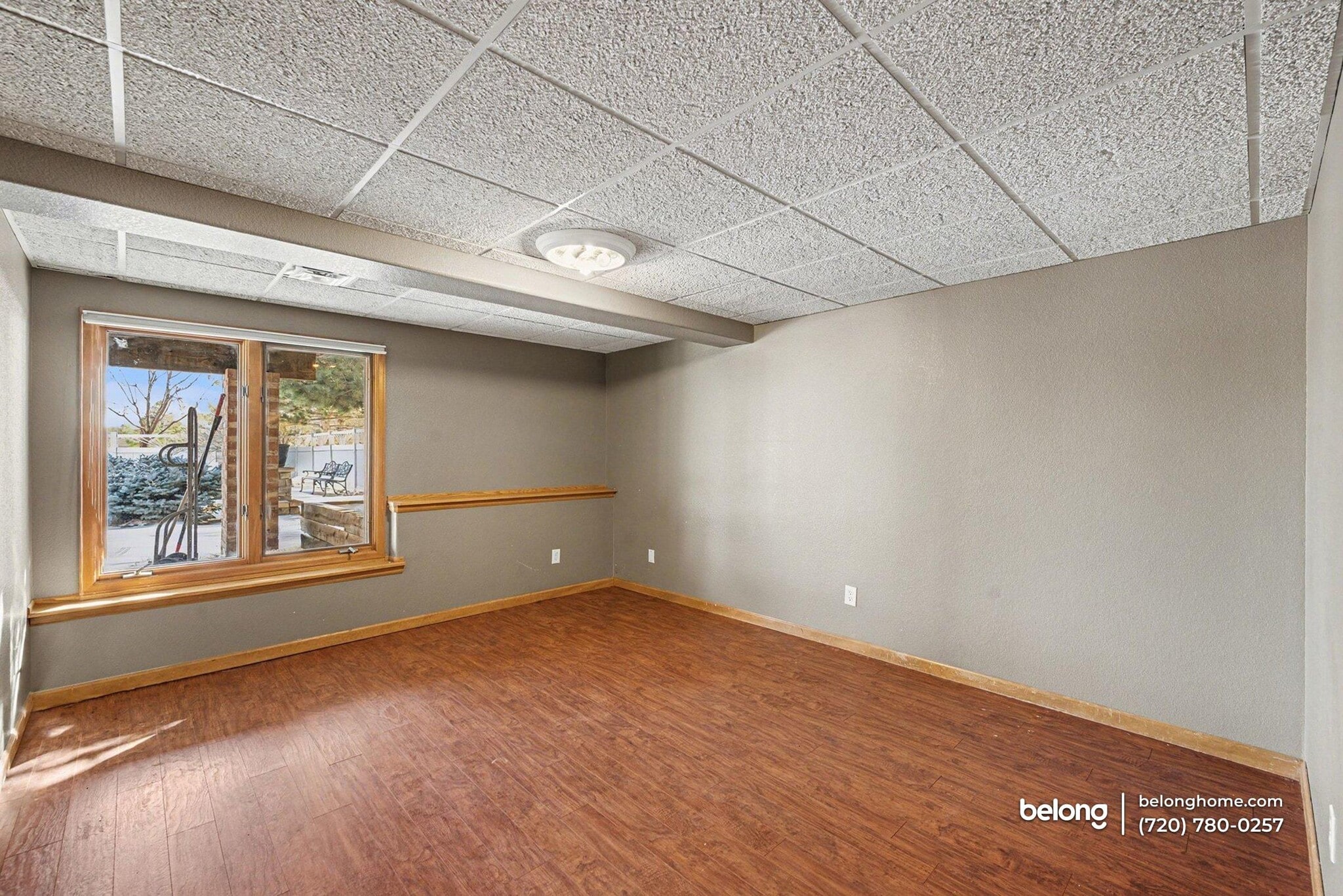 Building Photo - 1050 S Manila Rd