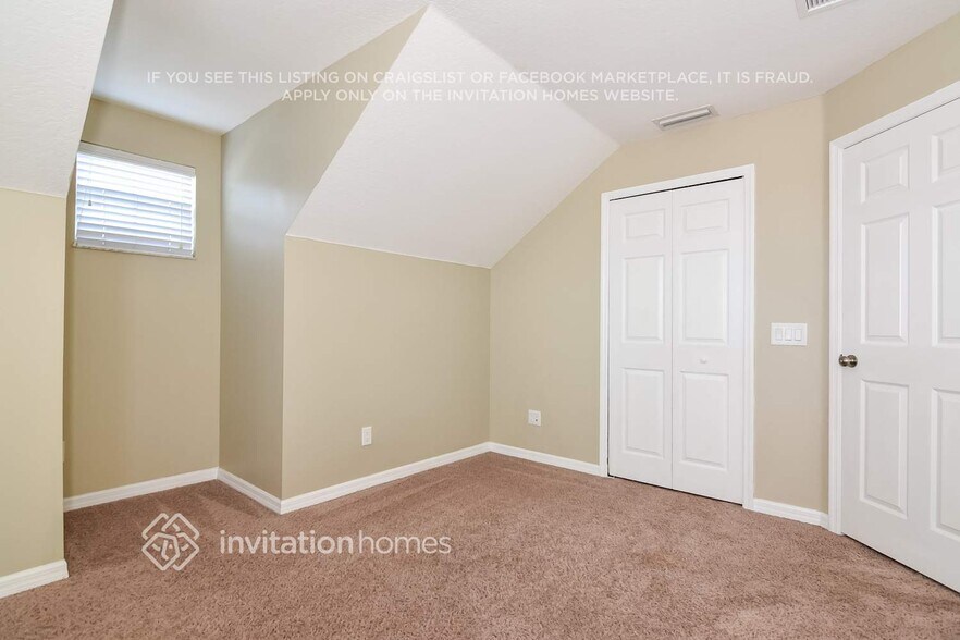Building Photo - 36111 Shady Bluff Loop