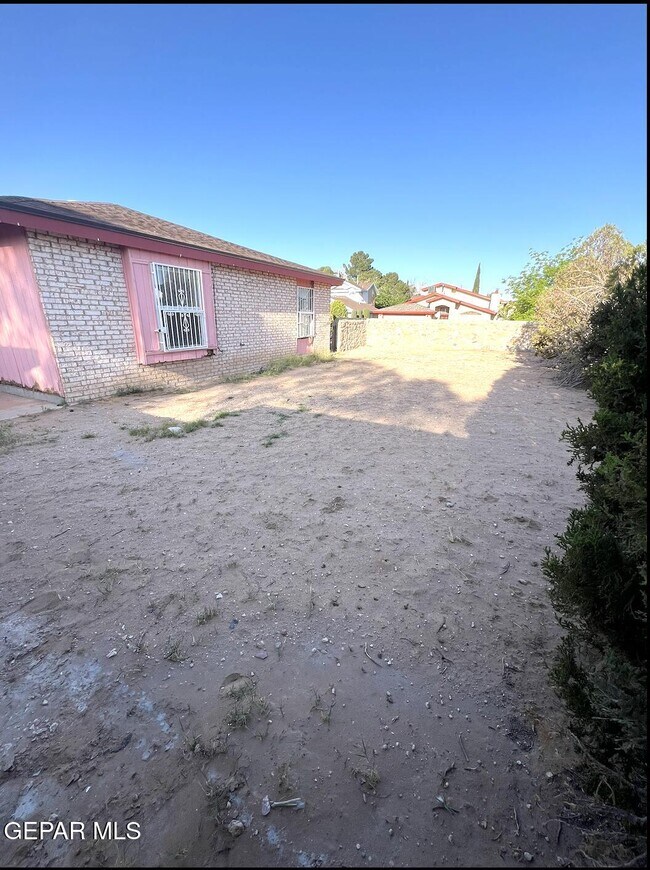 Building Photo - 11501 Cree Ct