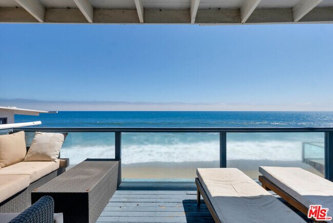 Building Photo - 24528 Malibu Rd