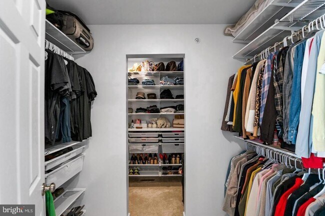 Building Photo - 3070 Goshen Dr