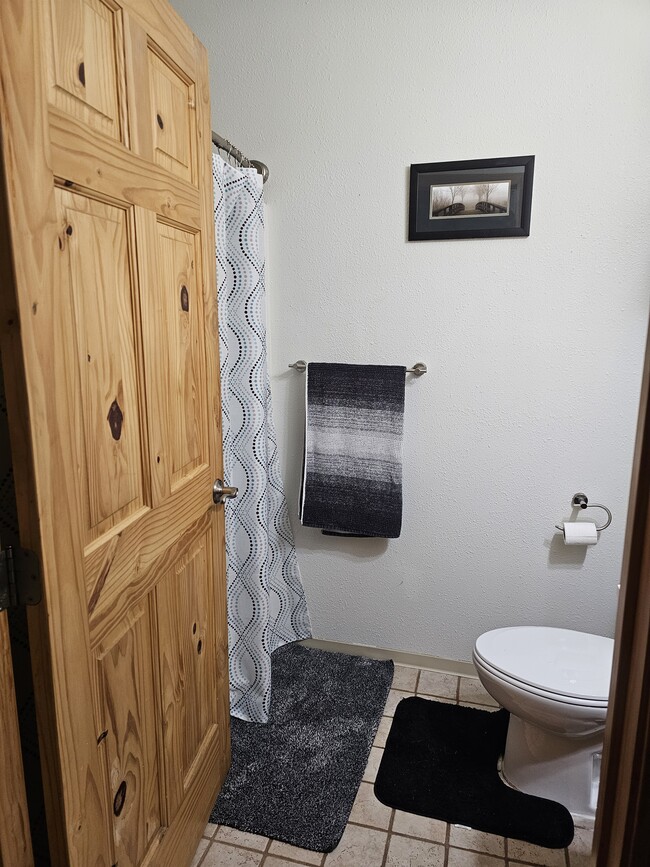 Building Photo - 2840 Horseshoe Way