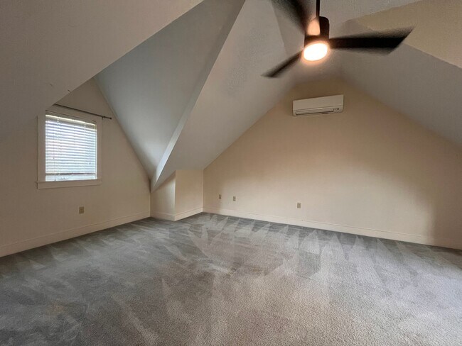 Building Photo - 20 Bridgham St